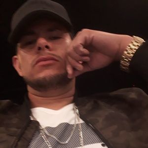 Meet your Posher, Luis